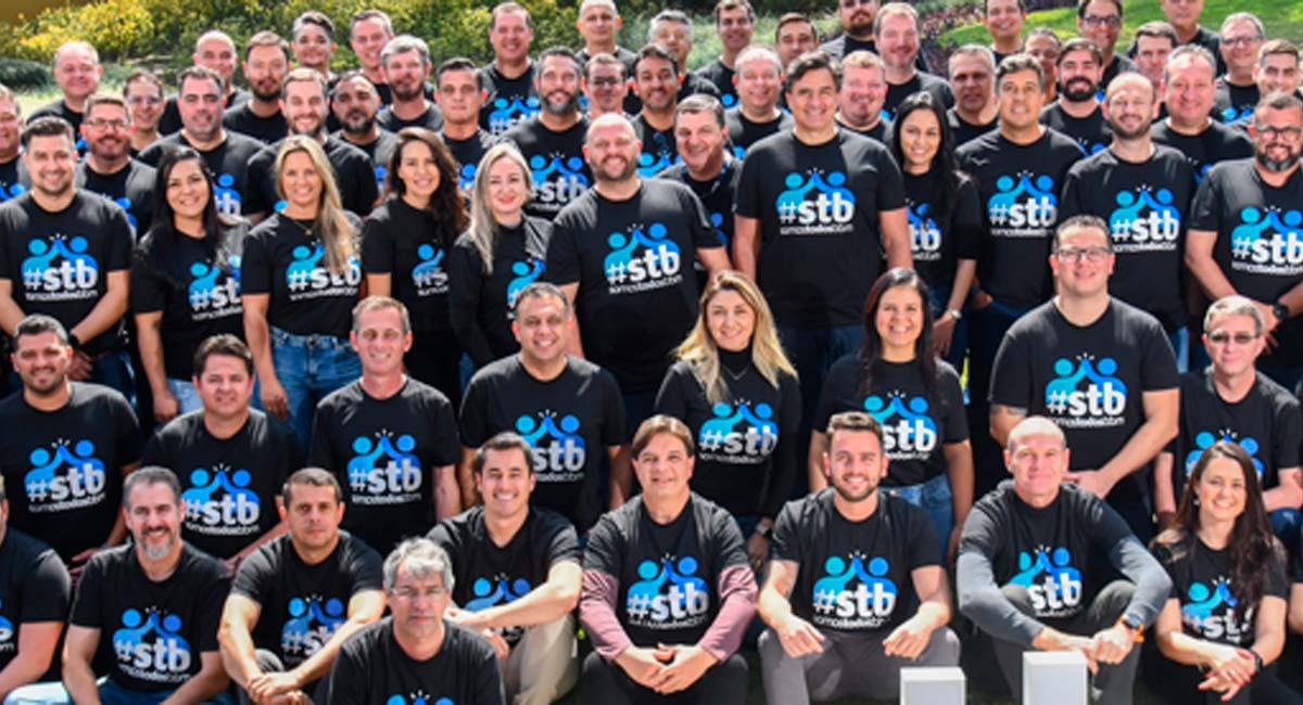 A BBM está com novas vagas abertas, veja as oportunidades e candidate-se por lá agora mesmo. Foto: Reprodução/ Web