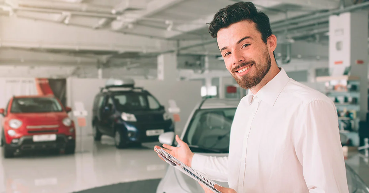 Trabalhar em uma grande concessionária é a chance de fazer ótimas vendas e ter um incrível salário.