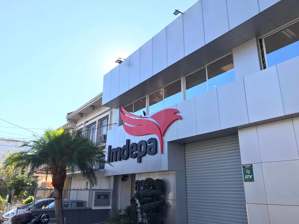 Trabalhar na indústria agrícola pode ser muito satisfatório, você ajudará muito na economia do país e a chegada de alimentos nas mesas das pessoas.