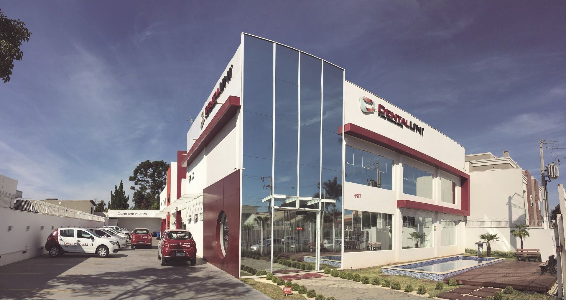 As vagas em Curitiba na Dental Uni são uma oportunidade para você ajudar inúmeras pessoas que estão em busca de um bom plano dental.