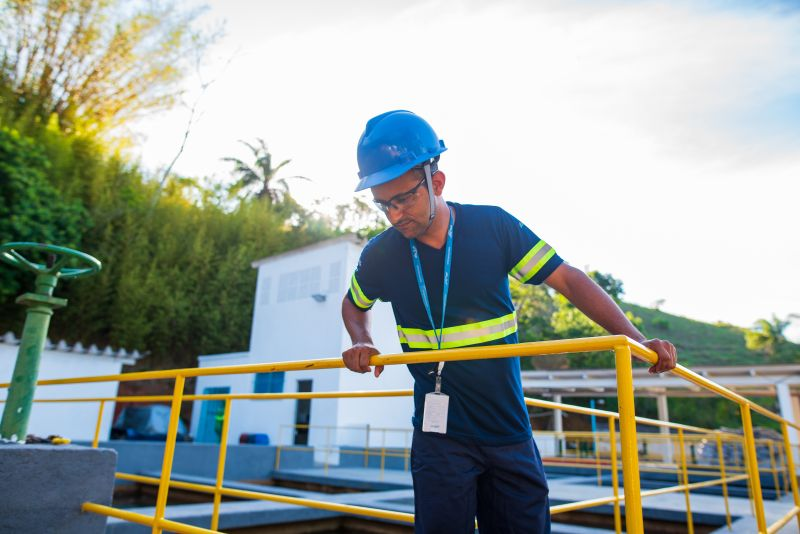 As vagas na empresa de saneamento são para vários lugares do Brasil. 