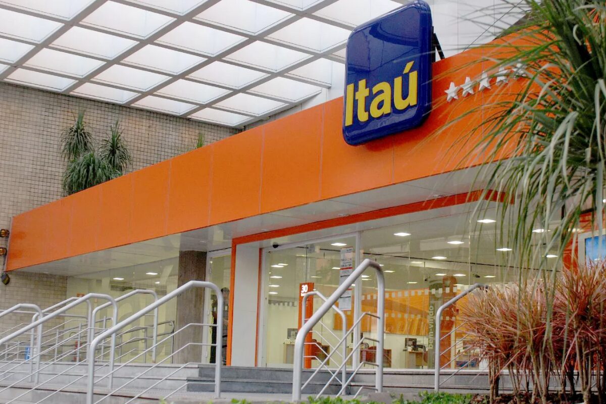 ITAÚ está com VAGAS de Estágio nas áreas Comercial e Corporativa; Confira