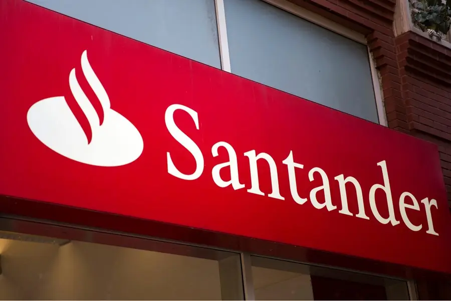 Trabalhar no Santander é uma chance de entrar em um grande banco reconhecido no mundo inteiro.