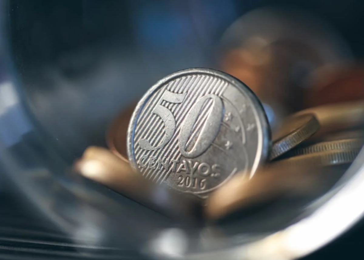 Descubra como transformar Moedas de 50 Centavos em R$ 1.200 Mensais