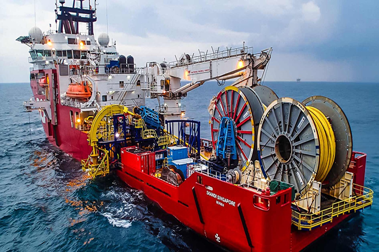 Carreira no Setor Marítimo: DOF Subsea Oferece Vagas para Nível Médio, Técnico e Superior!