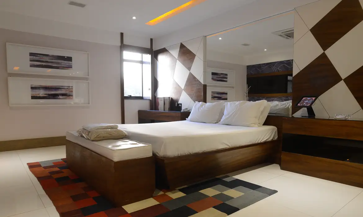 Grupo Royal Palm Hotels & Resorts Está Em Busca De Novos Talentos Para Integrar Sua Equipe De Profissionais. Imagem: Agência Brasil.