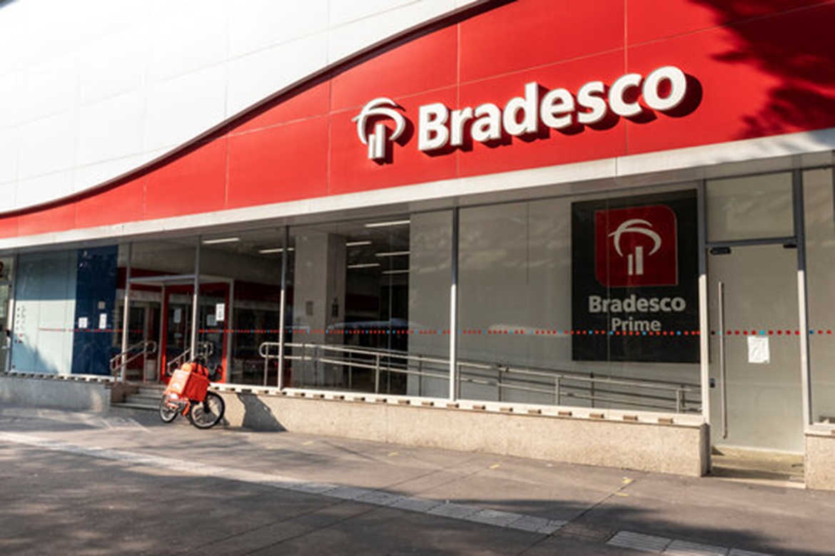 Bradesco oferece vagas de emprego