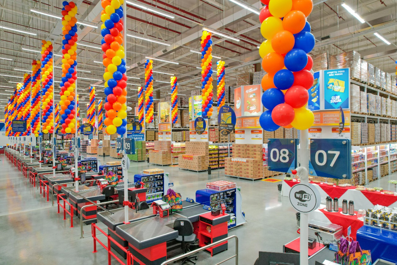 Empresa Assaí Atacadista divulga vagas de emprego para quem busca oportunidade de emprego. Imagem: Assaí Atacadista